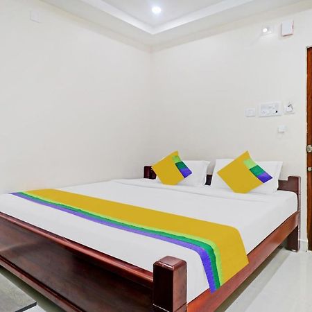 Itsy By Treebo - Vardhan Stay Inn Tirupati Esterno foto