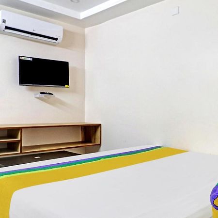 Itsy By Treebo - Vardhan Stay Inn Tirupati Esterno foto